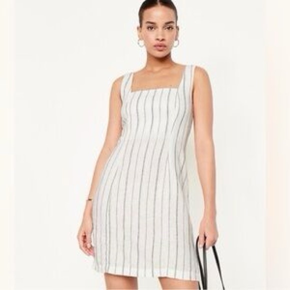 Old Navy Dresses & Skirts - Old Navy White and Black Striped Mini Dress